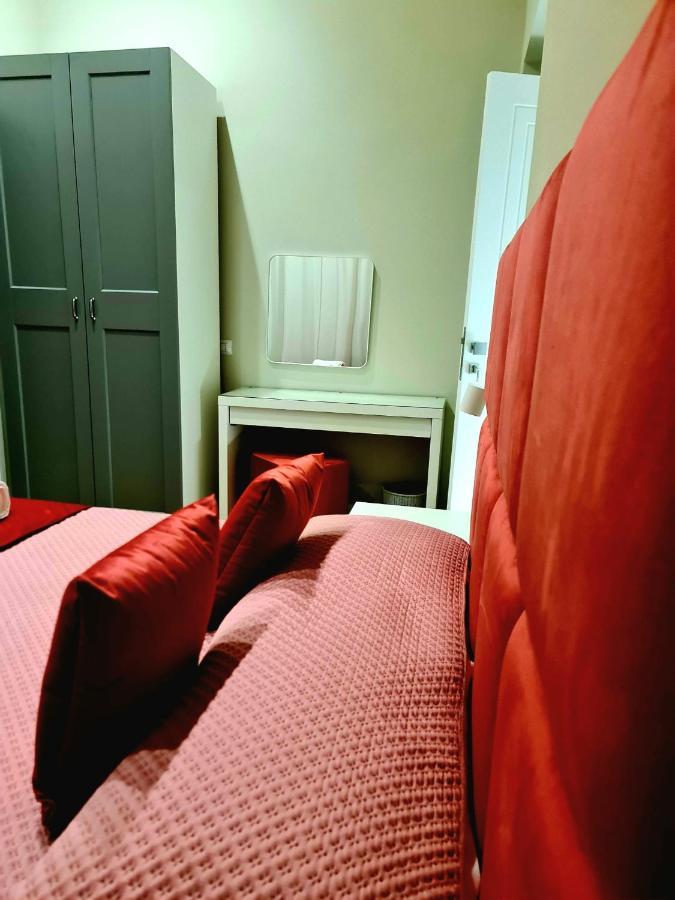 Bed and Breakfast Vivi A Napoli Exterior foto