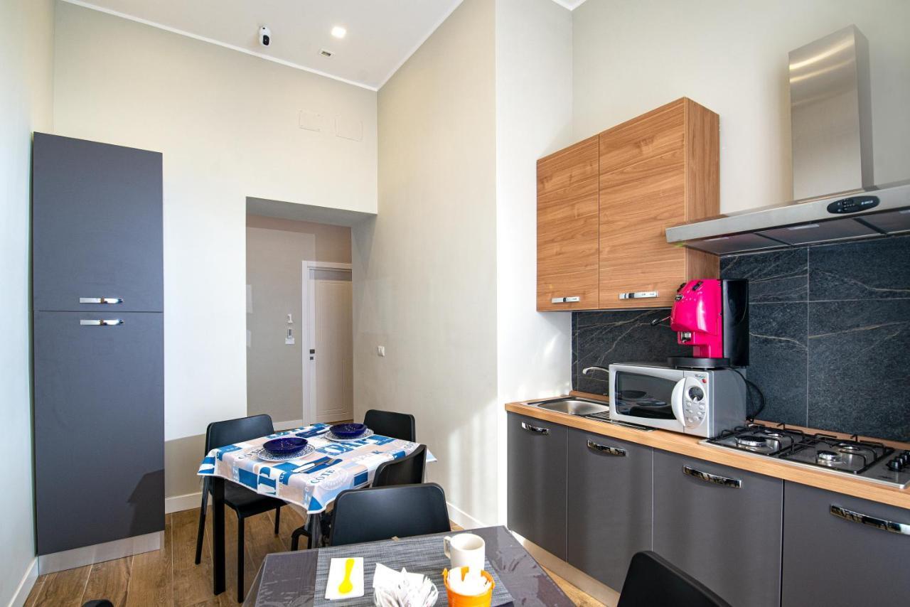 Bed and Breakfast Vivi A Napoli Exterior foto