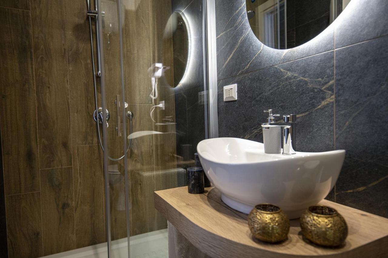 Bed and Breakfast Vivi A Napoli Exterior foto