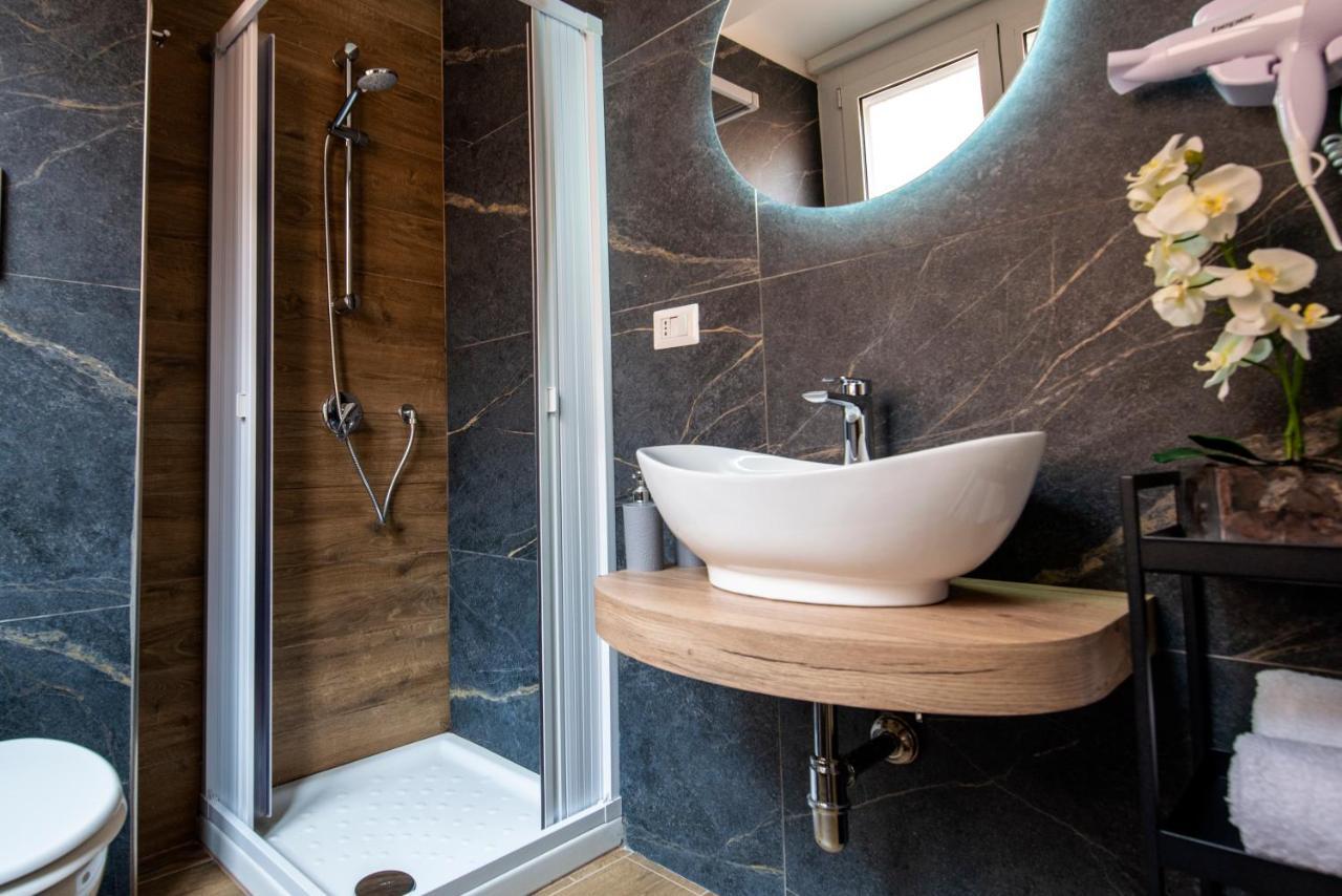 Bed and Breakfast Vivi A Napoli Exterior foto