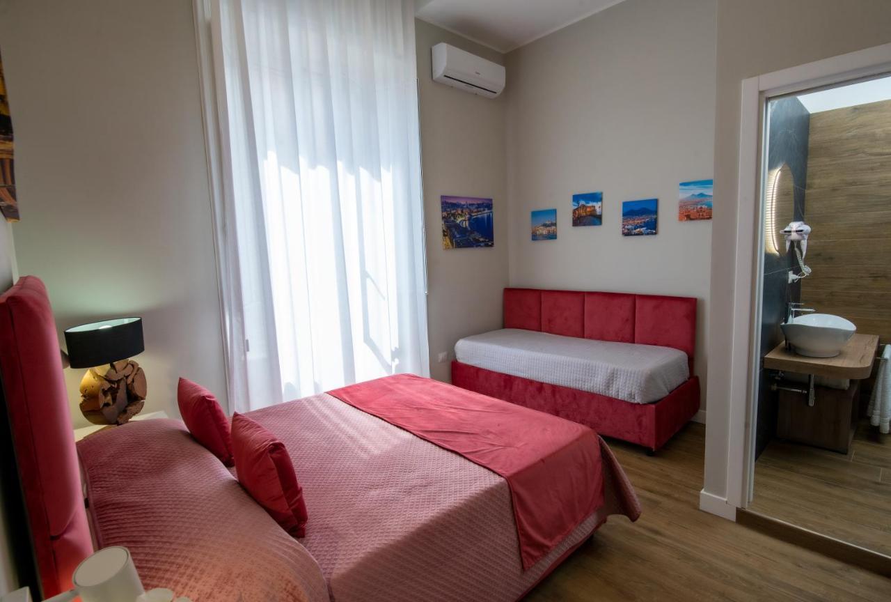Bed and Breakfast Vivi A Napoli Exterior foto